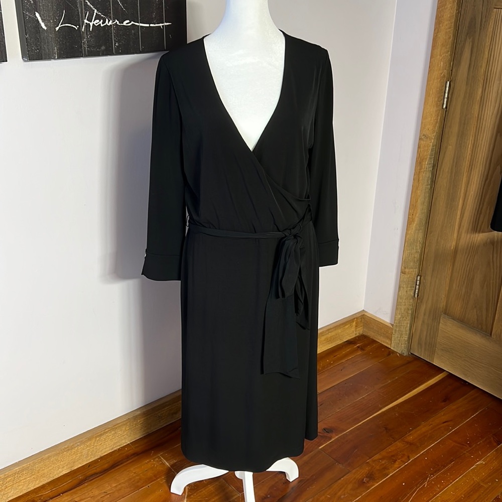Calvin Klein - black long sleeved dress - size L